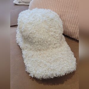 Love & Lore Teddy Cream Cap